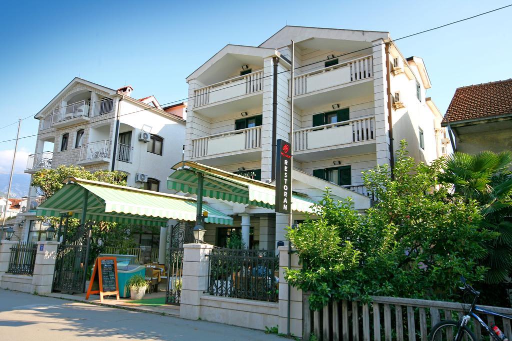 Hotel Villa Royal Tivat Dış mekan fotoğraf